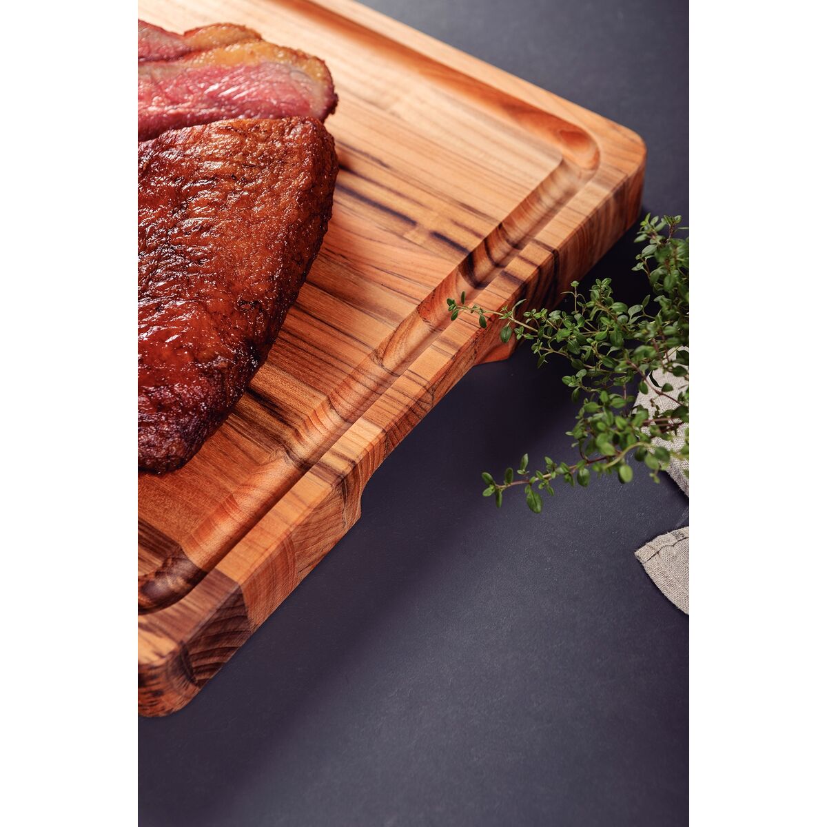 TABLA DE TECA PARA PRESENTACION Y CORTE 60 X 40 X 4,5CM - CHURRASCO PREMIUM