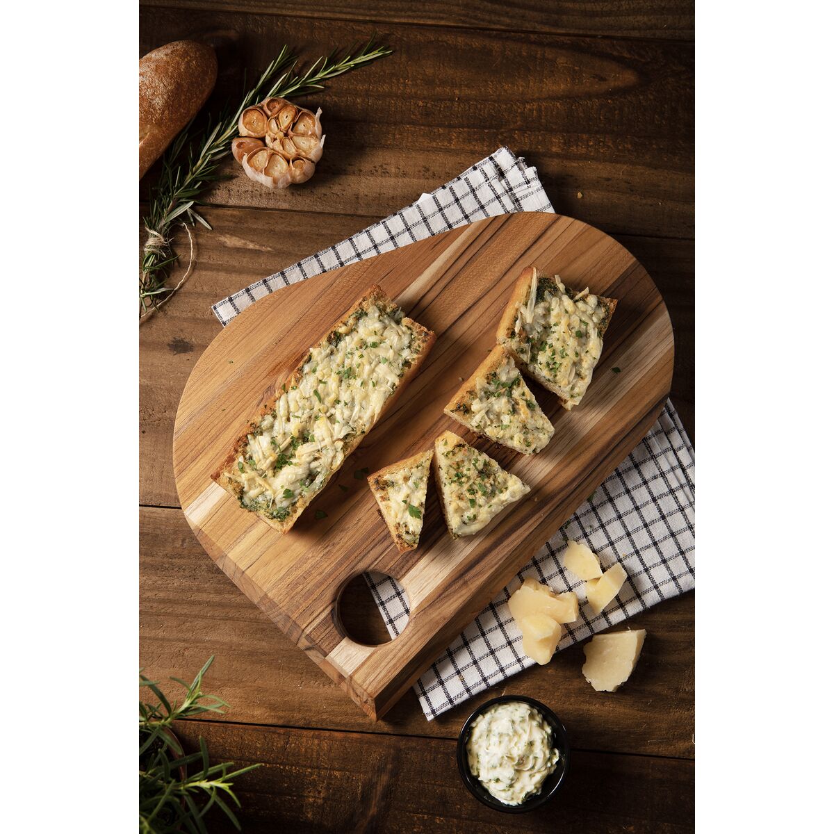 Tabla de Teca Servicio y Presentación 32 x 24 x 2,5 cm Folium