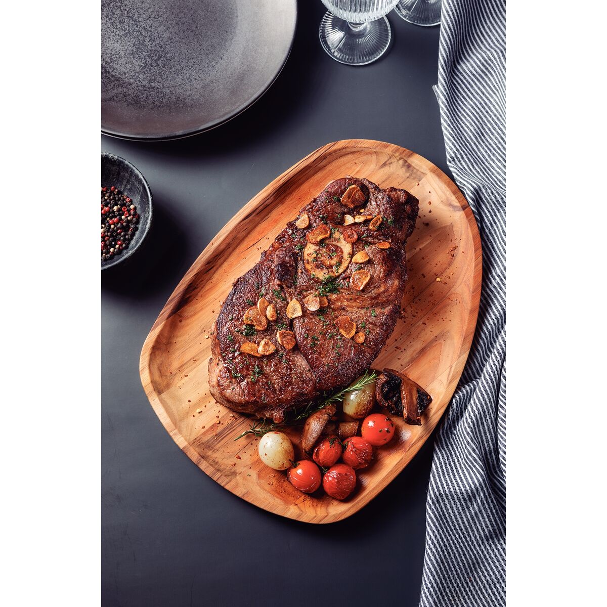 TABLA DE TECA PARA SERVICIO Y PRESENTACION 37 X 30 X 1,8CM - CHURRASCO PREMIUM