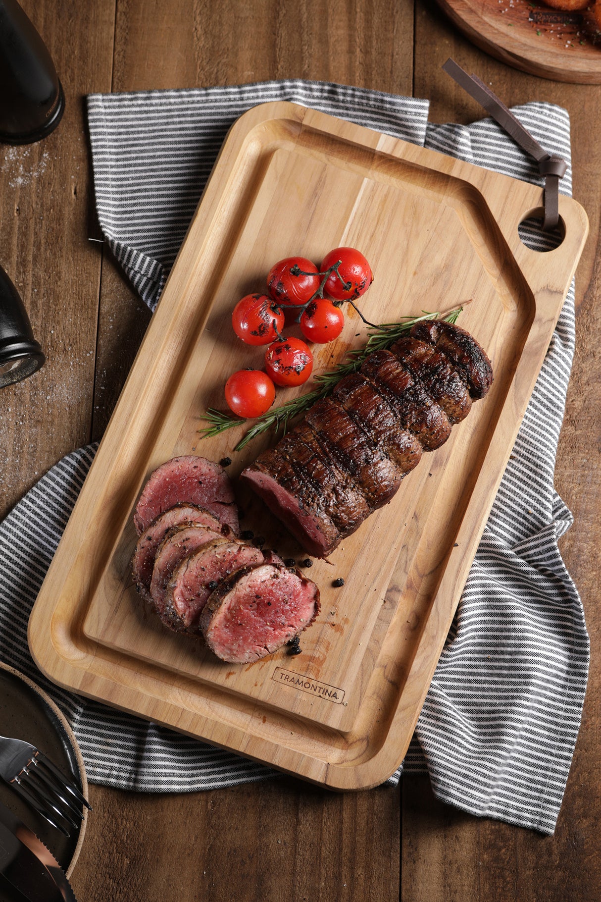 Tabla de cortar de Madera de Teca Churrasco Essencial 40 x 24 cm