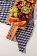 Tabla de Servir de Madera Tropical con Mango Churrasco Essencial 70x15 cm