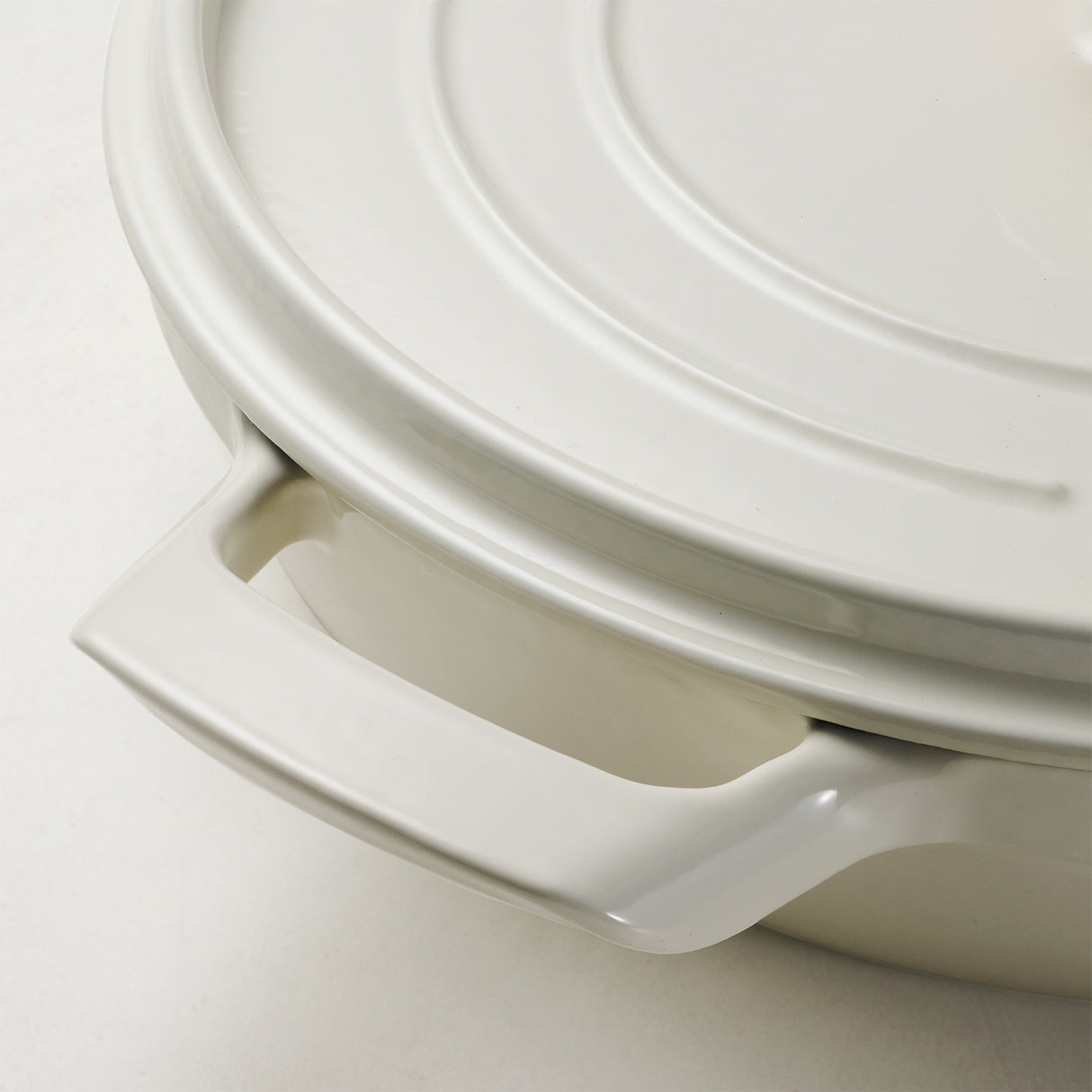 Tramontina Sartén con Tapa de Hierro Fundido Esmaltado Latte 30 cm - 3,8 L