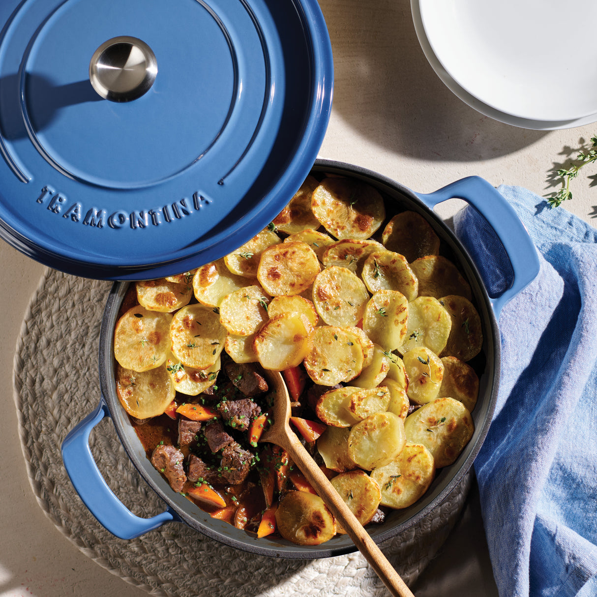 Tramontina Cazuela Baja con Tapa de Hierro Fundido Esmaltado Azul 30 cm - 3,8 L